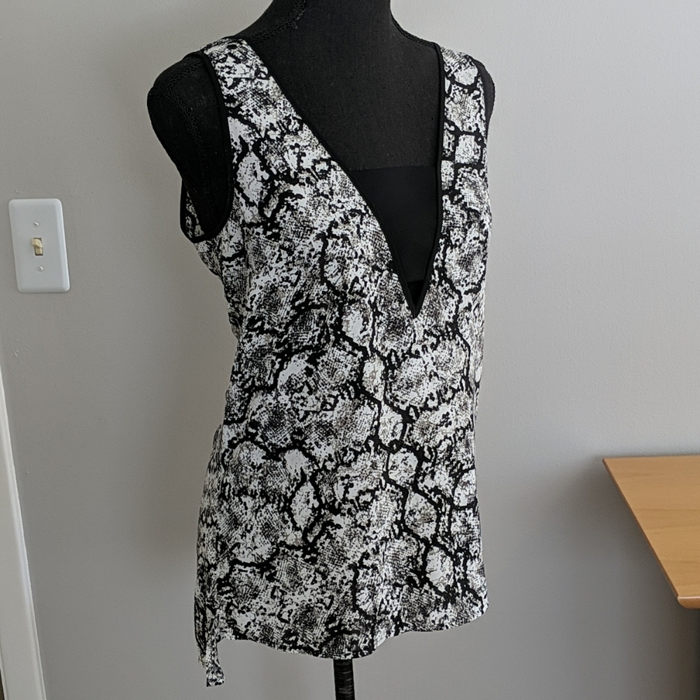 Express top - Picture 10 of 11